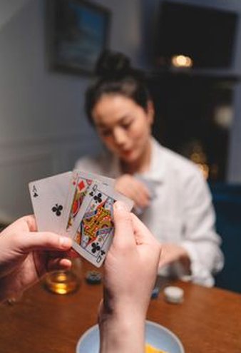 xóc đĩa trực tuyến F8bet